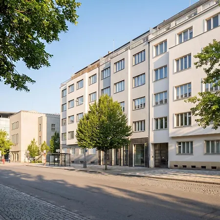Turnkey I By Mall Prague